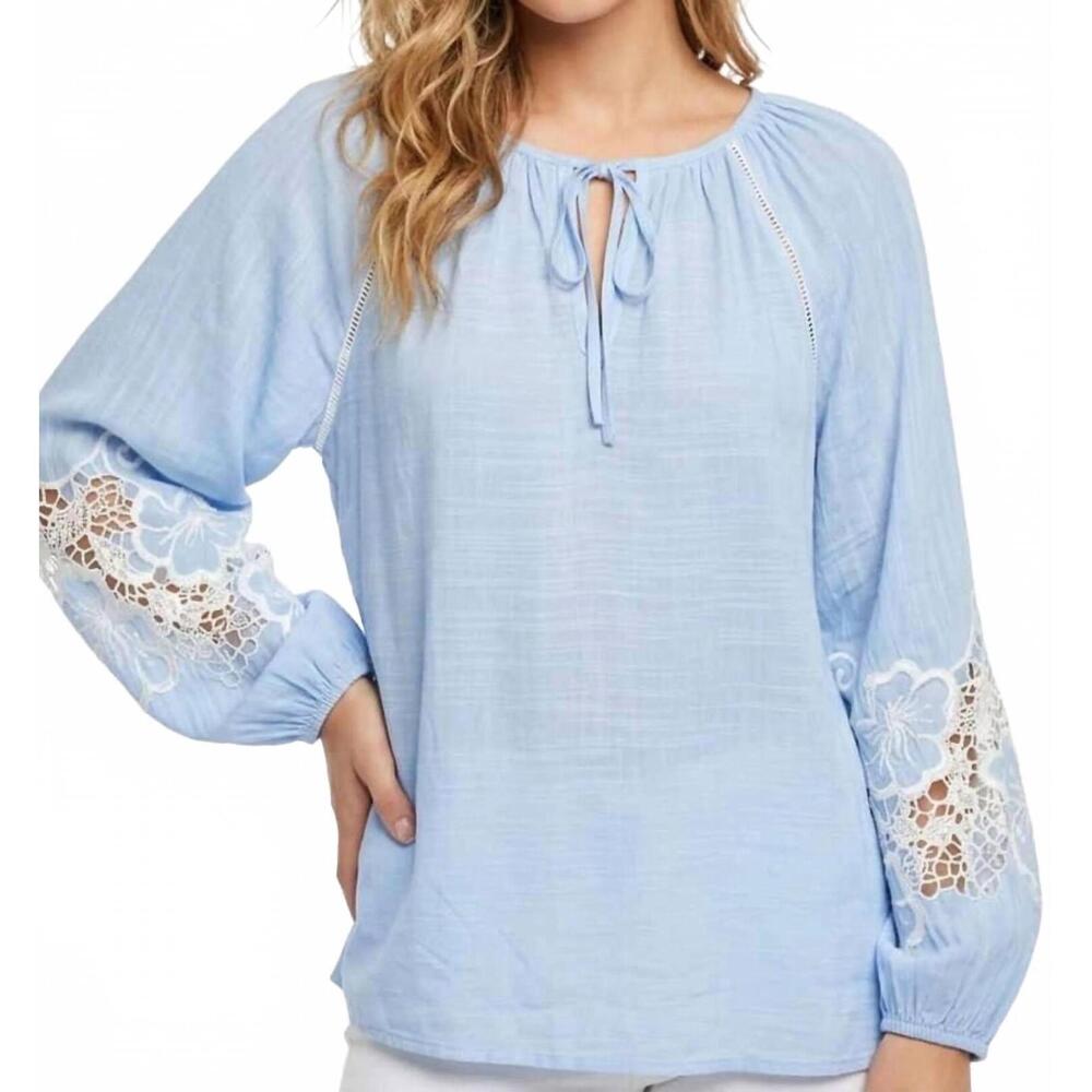 NEW HESTER & ORCHARD boho peasant blouse with lace trim in blue